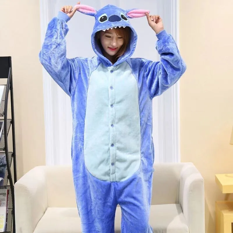 Lindo dibujos animados Stitch Onesies Cosplay pijamas para hombres mujeres dibujos animados adulto franela con capucha Loungewear pijamas fiesta de Navidad favores