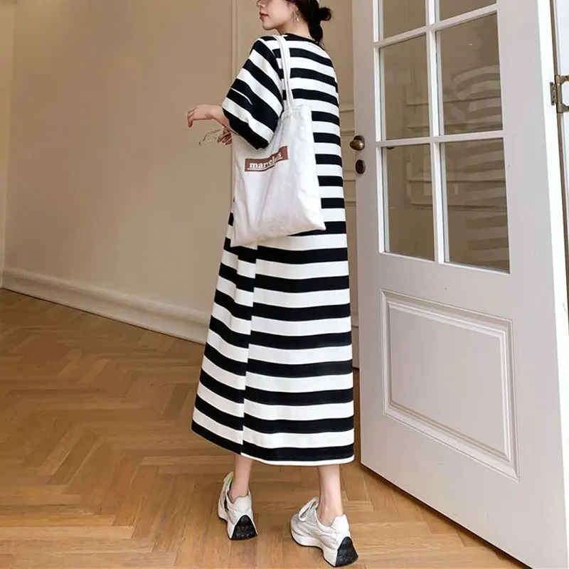 Female Clothing Korean Striped Midi Dress Casual Short Sleeve Summer Loose Round Neck Contrasting Colors Basic Straight Dresses