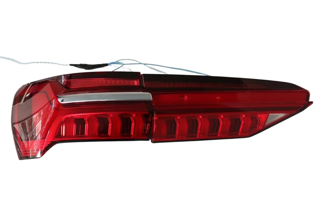 

Suitable for Audi A6L C8 high definition matrix headlights Low matching modification Upgrade high matching OLED tail lights