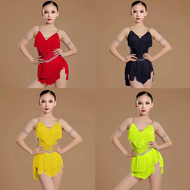 أداء رقص لاتيني عالي الجودة للأطفال والفتيات، زي زهري مرصع بالألماس المتلألئ، مرحلة شرابة، مسابقة حمام السباحة السوداء #1