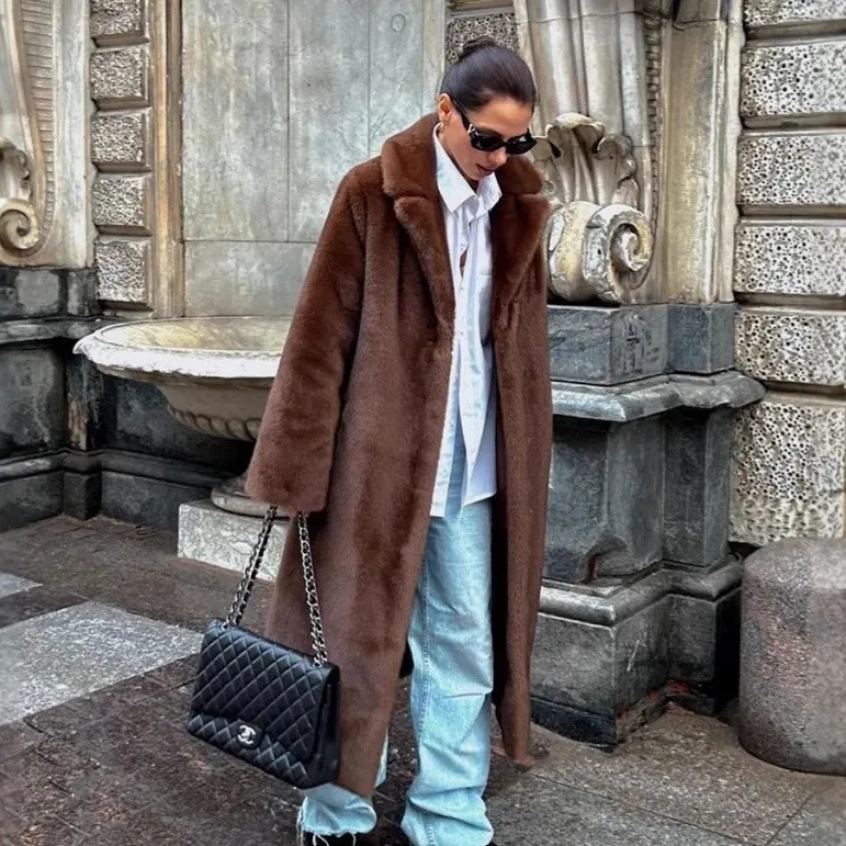 2025 Winter Luxe Faux Nertsen Bontjas Vrouwen Luxe Merk Lange Bovenkleding Jas Kristal Haken Street Style Warme Overjas