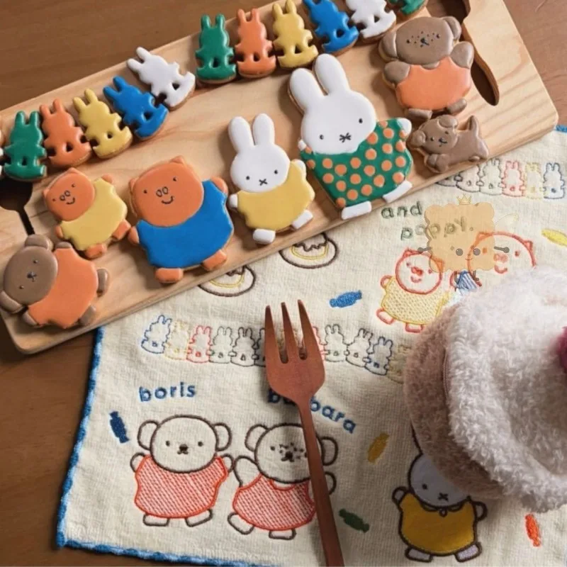 New Kawaii Miffy Rabbit Biscuit Mold Cute Cartoon 3D Flip Sugar Cookies Press Printing Baking Tool
