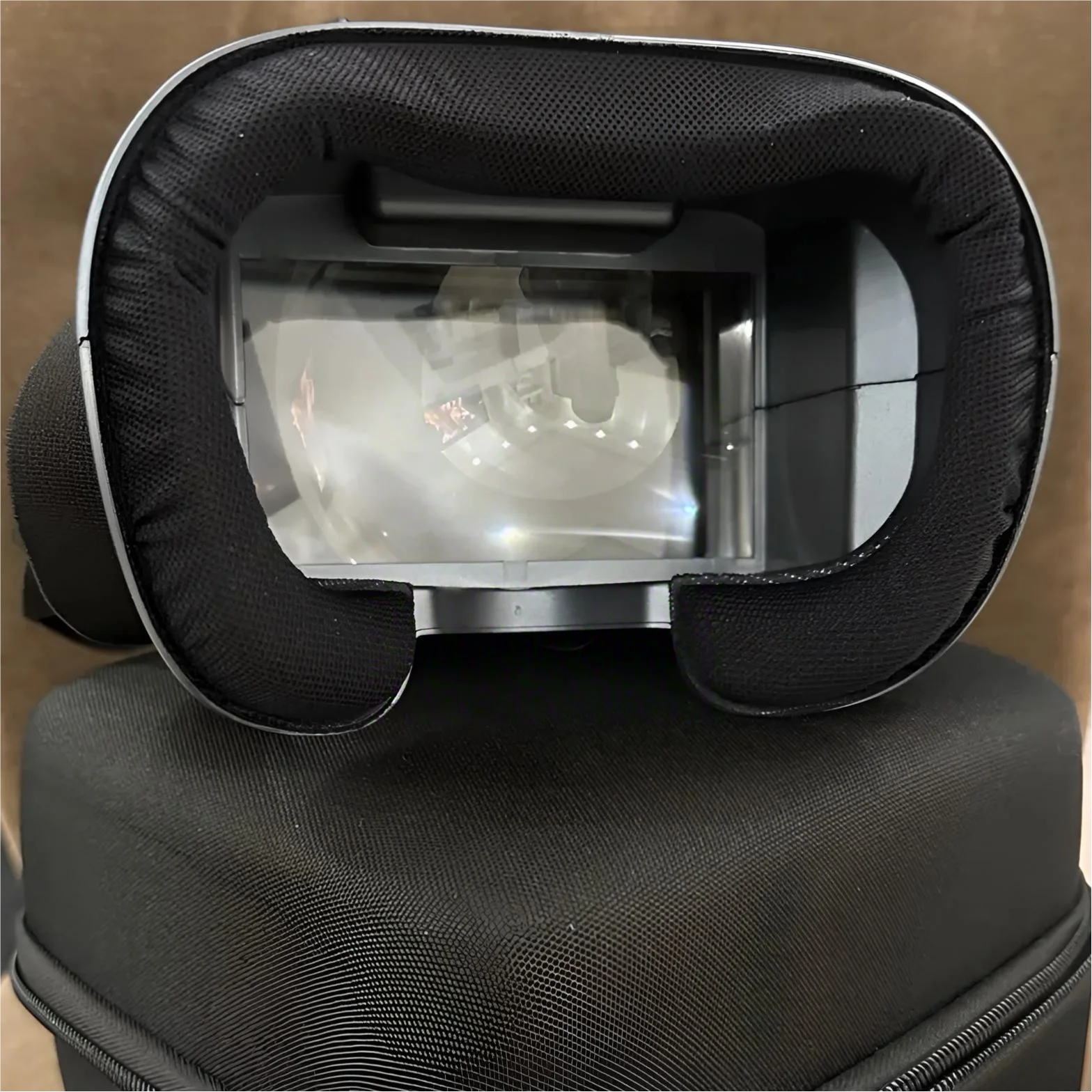 

5.8G 40CH LS-008D 008D DVR Diversity FPV Goggles with 4.3 Inch LCD 2000mA Built-in Battery for RC Model LS-008D