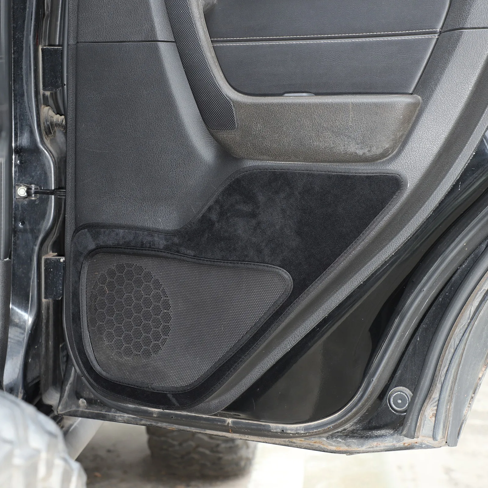 

Door Protection Accessories Black Suede Car Interior Door Lower Anti Kick Dirty Pad Trim For Hummer H3 2005-2009