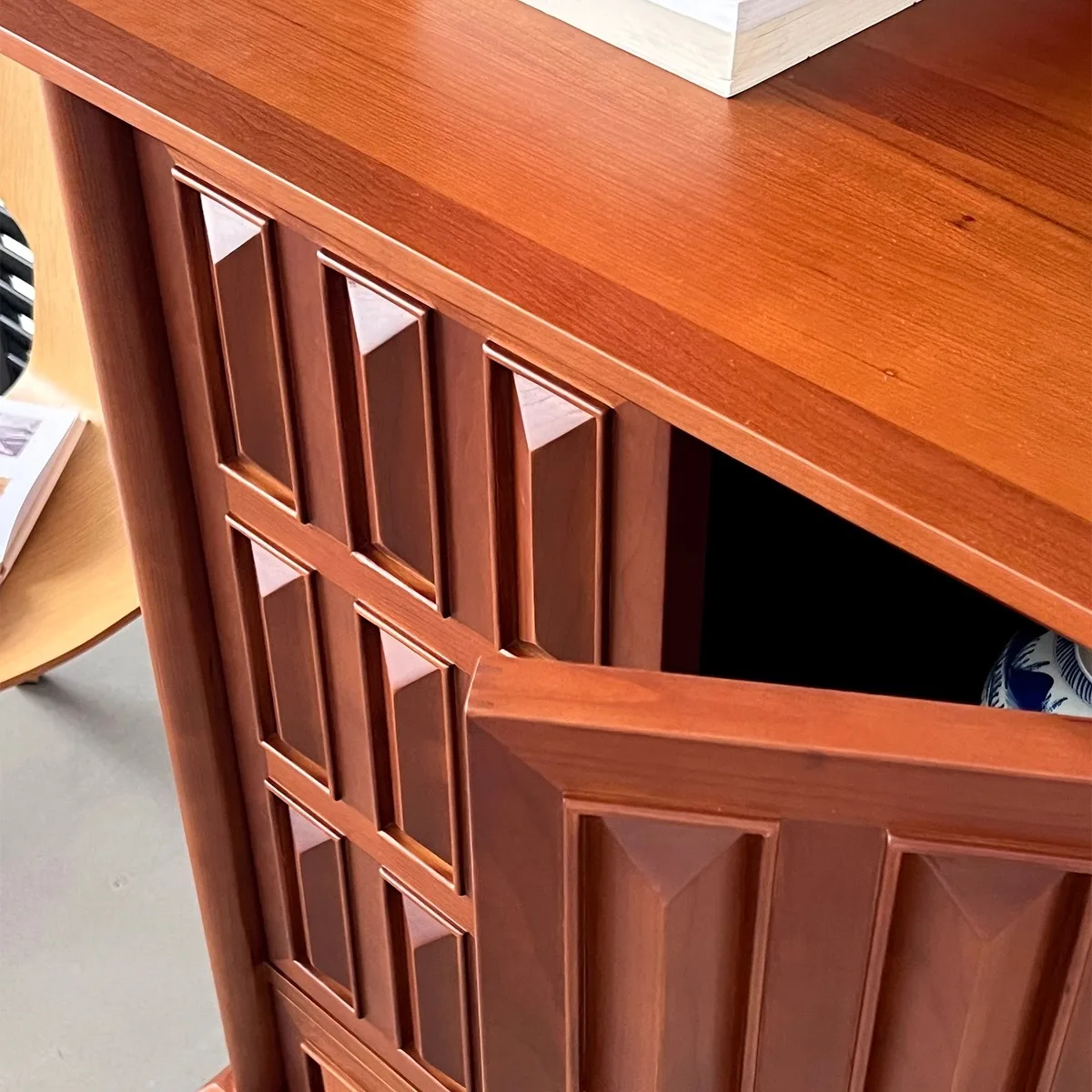 Medieval cherry solid wood dining side cabinet storage porch retro storage French sofa