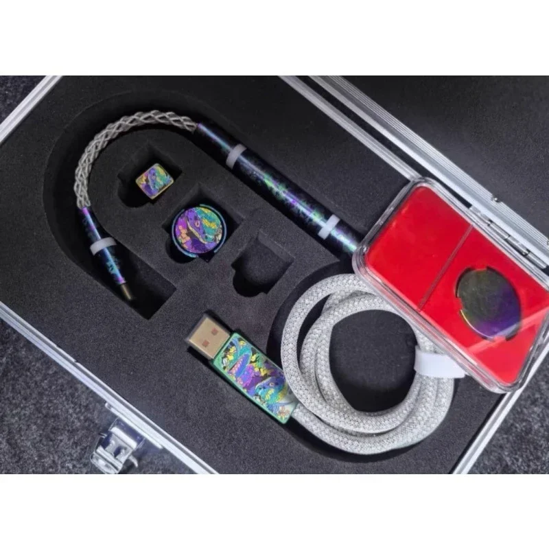 Customized air plug cable set, commemorative coin, air plug cable, snake keycap.