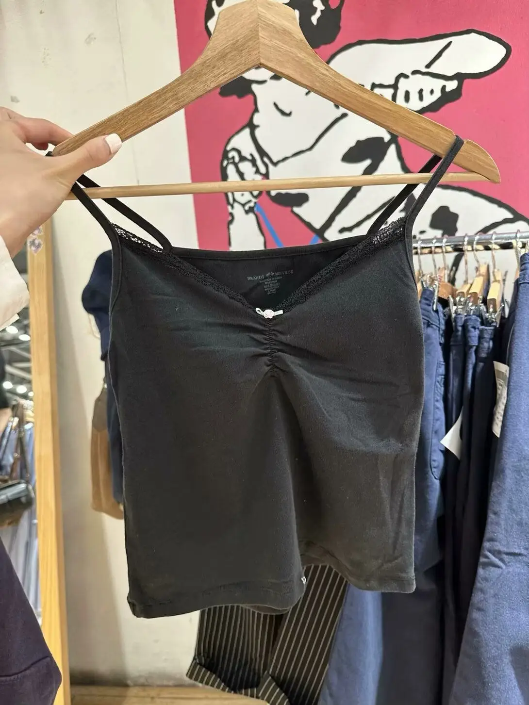 BrandyGirl Jennie 3D Flower V-Ne Lace BM Crop Top Women's Pure Cotton Vest Street Sle Slim Fit ort Length  Color