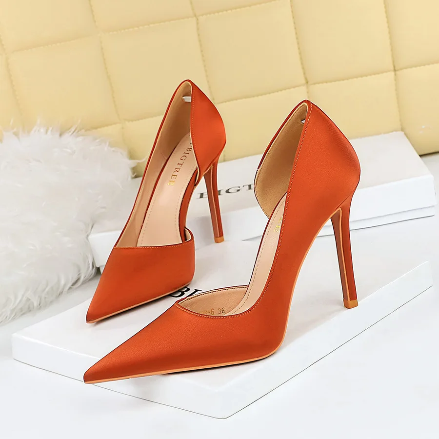 

Women Pumps Style Super Fine Satin Shallow Mouth Pointed Side Hollow Slim High Heels Women's Single туфли женские женская обувь