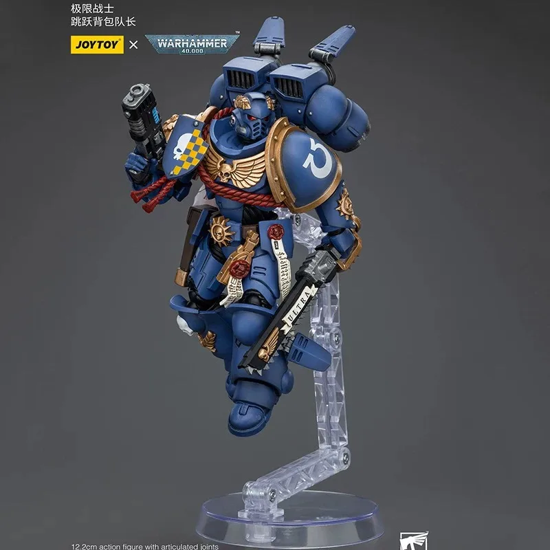 【In Stock 】 JOYTOY Warhammer 40K 1/18 Action Figure Ultramarines Captain with Jump Pack Model Toy Boy Gifts 3.75inch