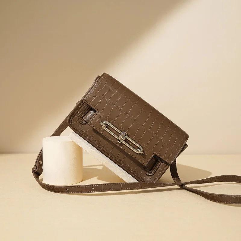 borsa-per-pannolini-multiuso-borsa-portaoggetti-per-mamme-con-ampi-scomparti-per-le-esigenze-di-fasciatura-durante-i-viaggi