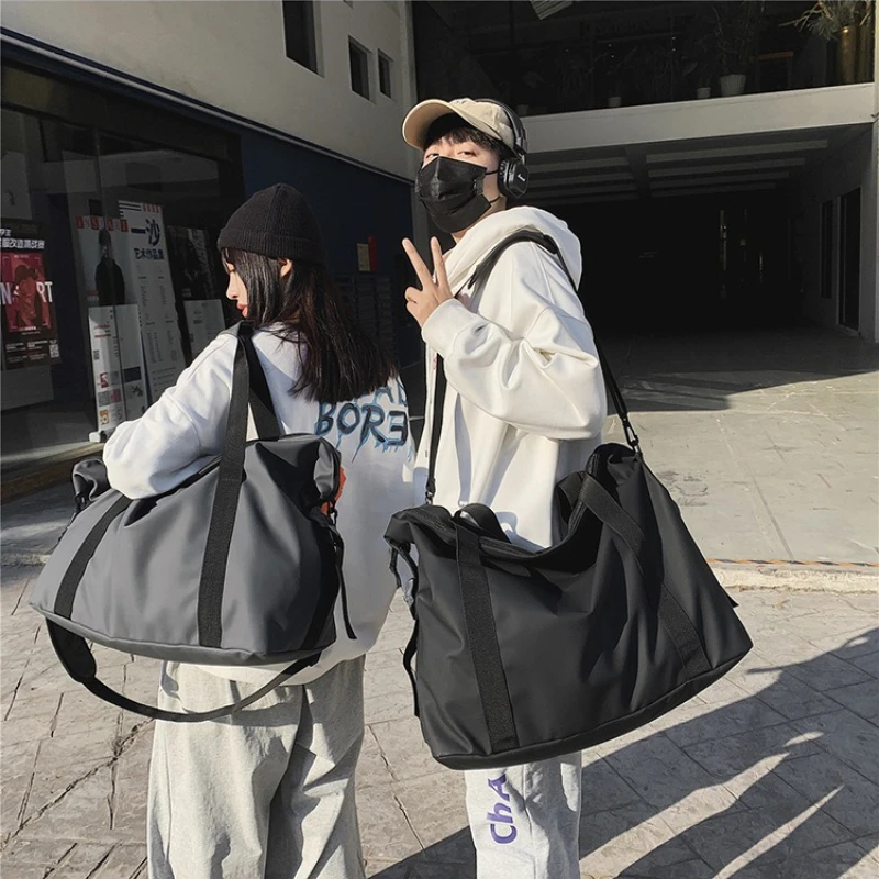 حقيبة أمتعة محمولة بكتف واحد وبسيطة وعصرية بلون سادة وحقيبة تخزين رياضية ولياقة بدنية