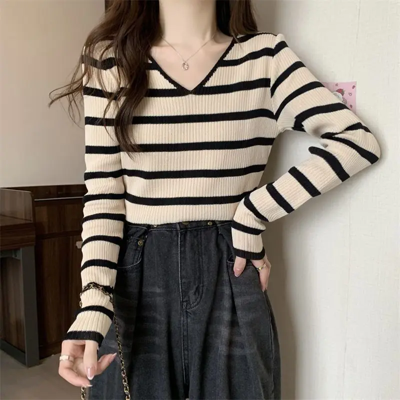 Preppy Style V-neck Striped Long Sleeve Sweater Women\'s Temporary Patchwork Autumn New Fashion Loose Versatile Pullover Knit Top