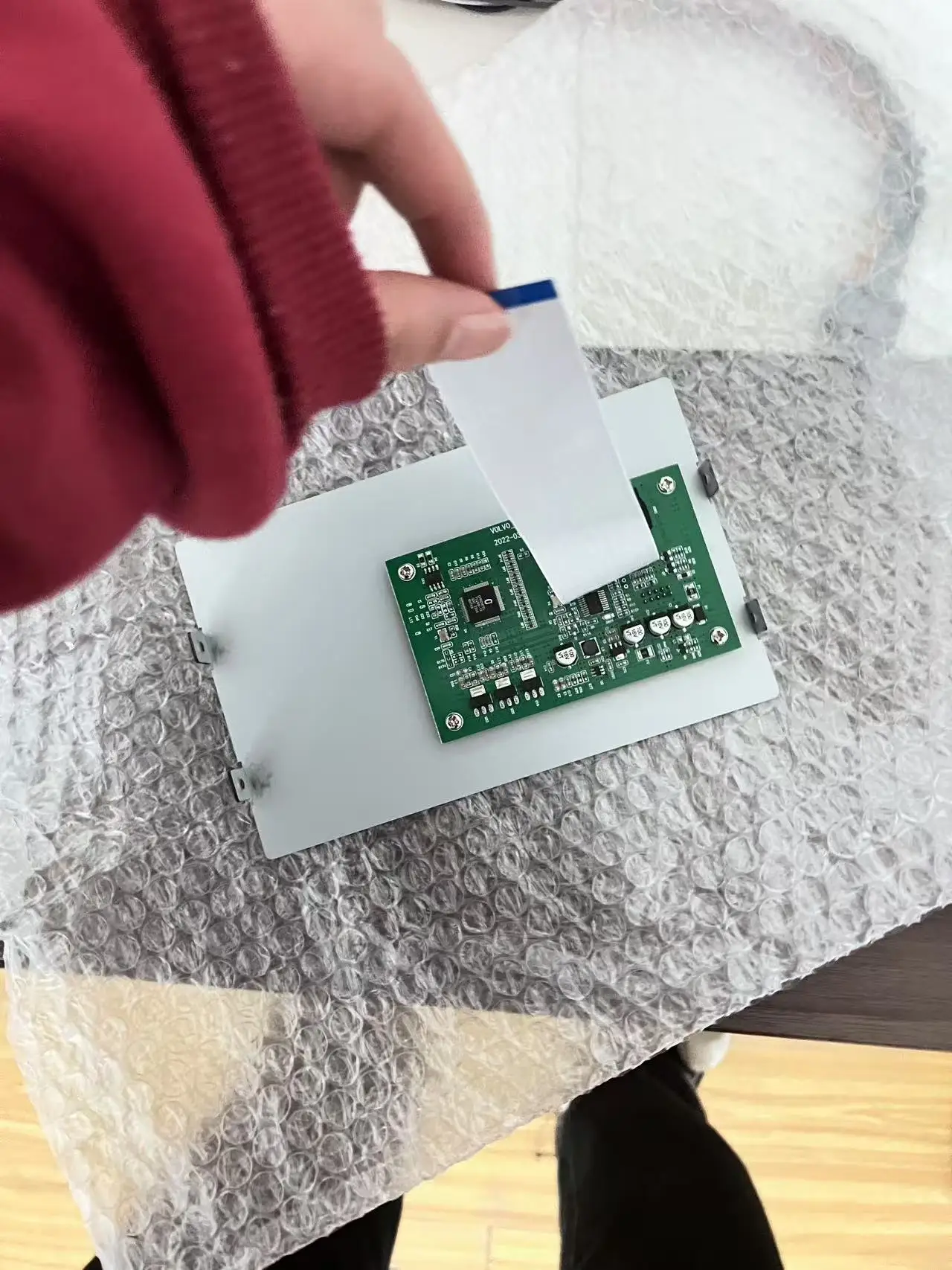Customized chip wire decoder