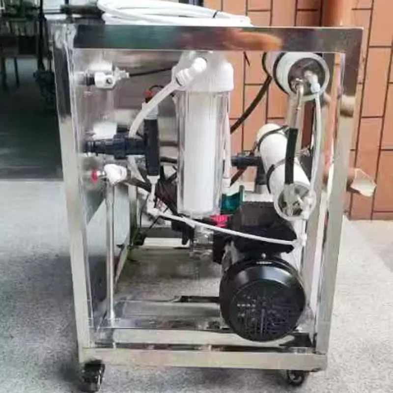 Durable Portable Seawater Desalination Equipment 40L H Reverse Osmosis Filtration System for Coastal Use Boat Camping