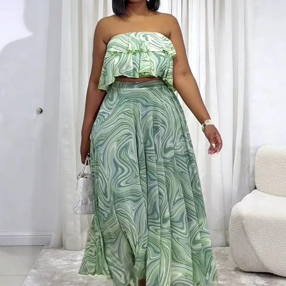 Image of Damen Zweiteiler-Set: Trägerloses, sexy bedrucktes Top und langer A-Linien-Rock mit hoher Taille – Y2K Streetwear, elegant für die Arbeit