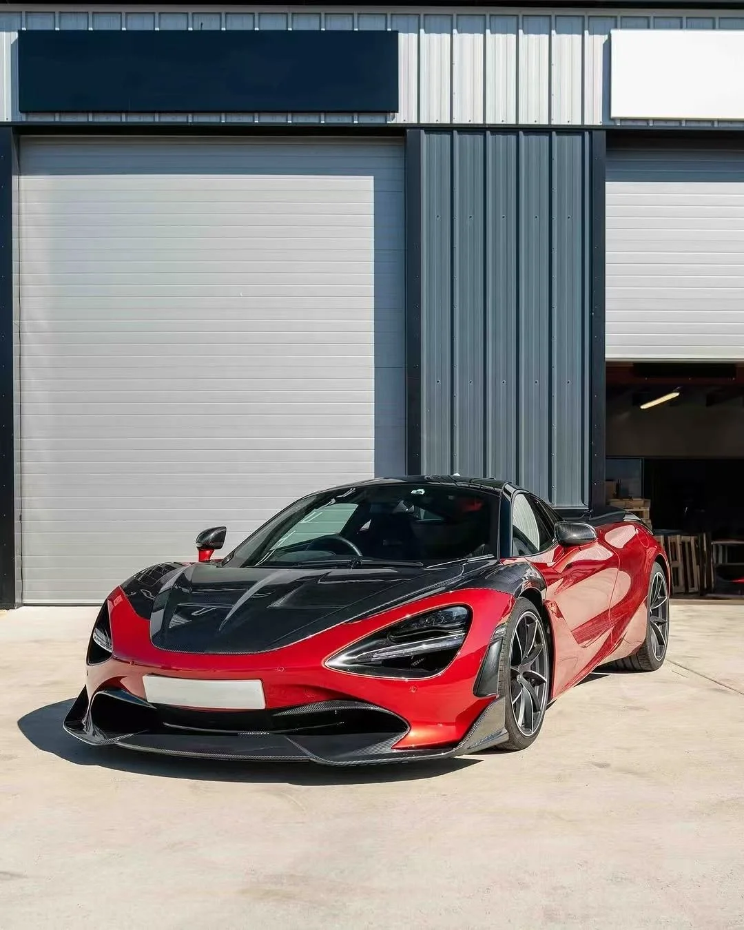 Classic Car Restomod Body KitsFor 720S Carbon Fiber Body Kit 720S Upgraded CT-style Front Lip Rear Spoiler Automobile Parts