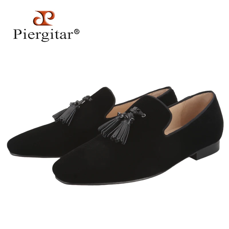 Piergitar Summer New Black Velvet Belgian Loafers With Leather And Spikes Tassel Design CL Same Style Red Sole Men Slip-On Shoes