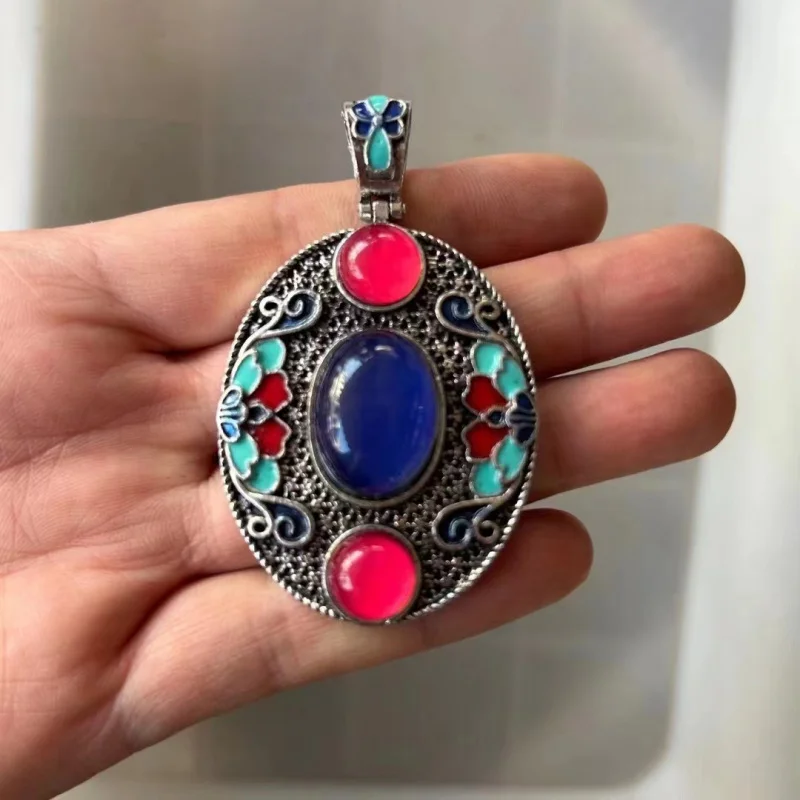 Antique Miscellaneous Vintage Distressed Tibetan Silver Pendant Cloisonne Inlaid Temperature-Sensitive Color-Changing Gem Pendan