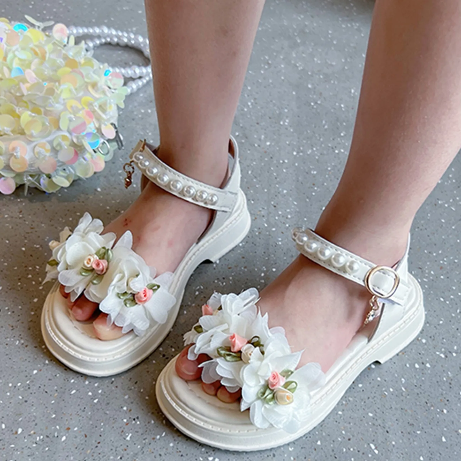 

Girls Sandals Size 4 Children Shoes Soft Sole Open Toe Sandals Fashion Pearl Flower Sandals Beach Sandals Girls Holiday Shoe