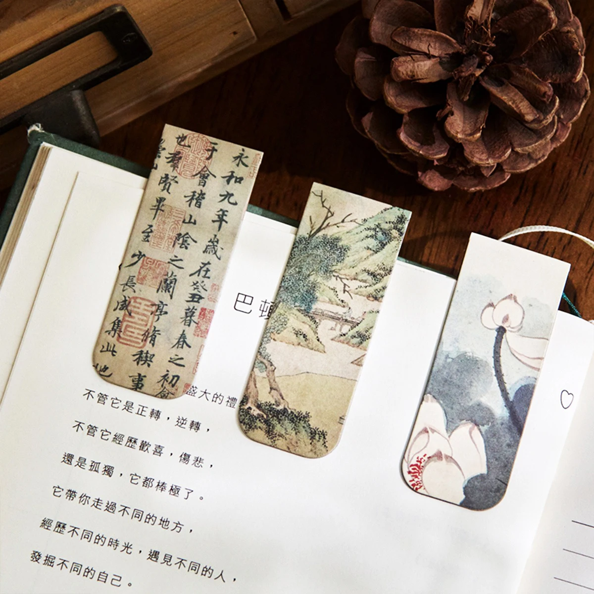 

4pcs Retro Art Magneti Bookmark Reading Mark Book With Student Stationery Decorative Book Page Clip Literary Aesthetic Gift