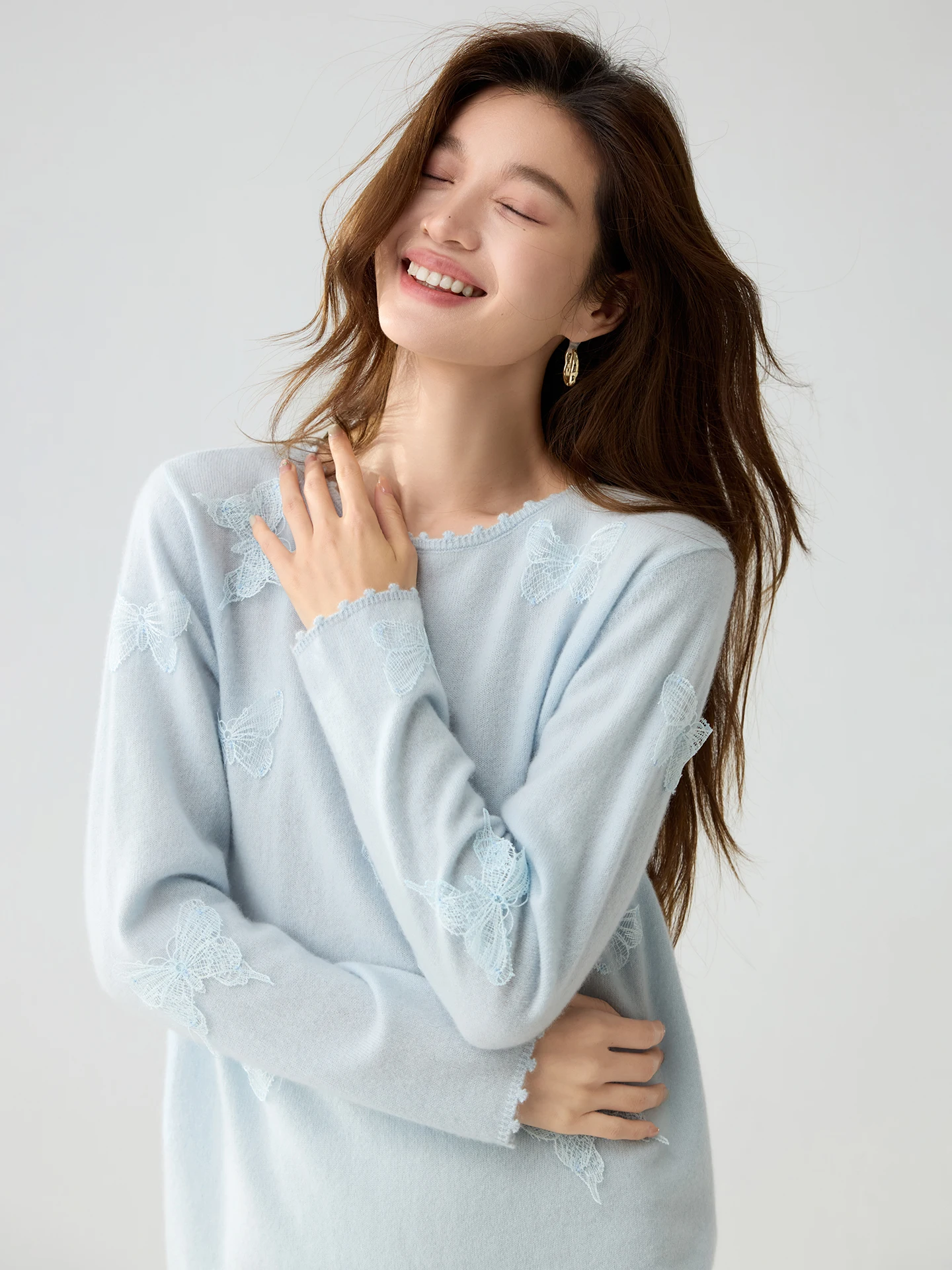 Cloud Soft Women Multi-color Cashmere Pullover 100% Pure Cashmere Round Neck Butterfly Applique Sweater Casual Feminine Knit Top