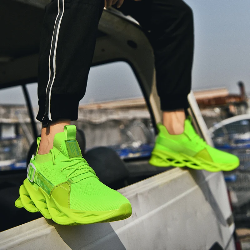 

New breathable, wear-resistant, high-quality, lightweight children's casual shoes Children's running shoes Very good