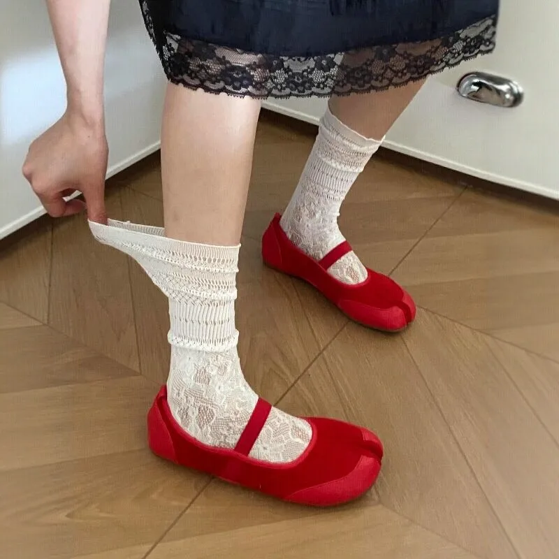 New Black Jacquard Tabi Socks Women's Summer Hollowed Floral Pattern Split Toe Sock Lolita Cute Breathable Elastic Two-Toe Socks image 6