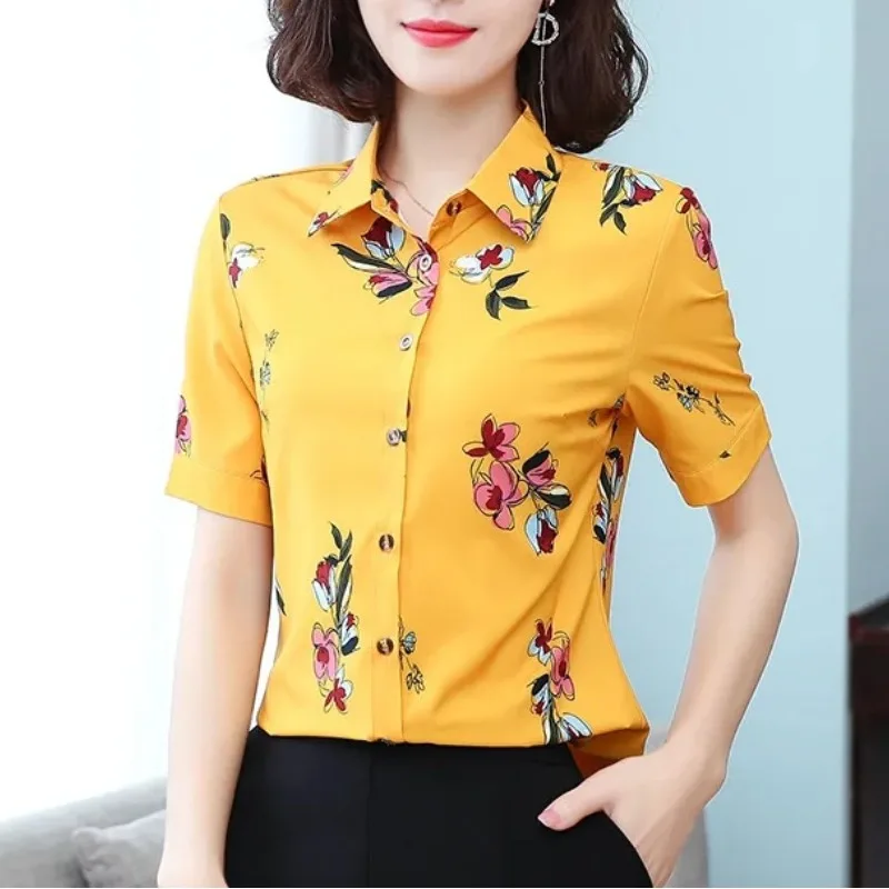 Letni skręcany kołnierzyk zapinany na guziki kwiatowy kardigan z nadrukiem odzież damska koszula z krótkim rękawem płaszcze moda codzienna ozdobne topy
