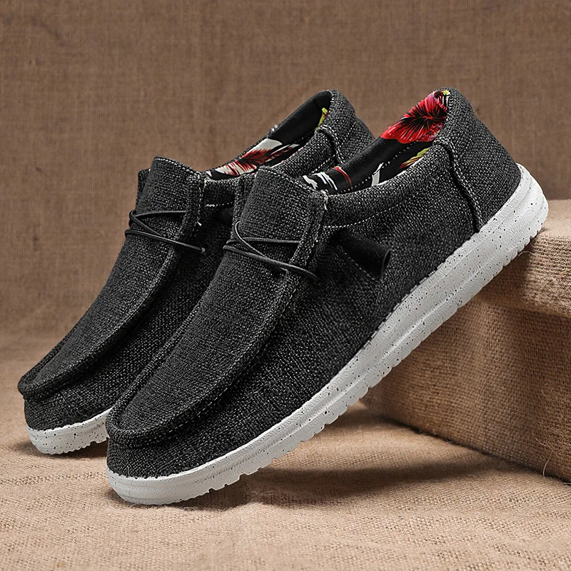 Fashion Men Canvas Shoes Luxury Brand Lightweight Mens Loafers Breathable Slip-on Men Casual Shoes Driving Shoes Plus Size 39-47