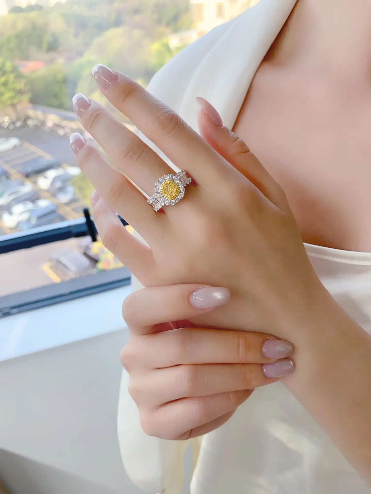 18K solid gold, 0.5CT lab-grown yellow diamond, wedding diamond ring, advanced jewelry customization wholesale