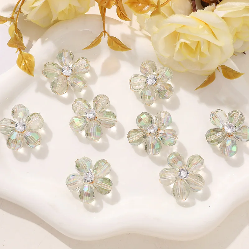 Shoe Charm 1 Piece Iridescent Crystal 5 Petal Flower Versatile Premium Dazzling Clogs Decor for Women Summer Clear Shoes