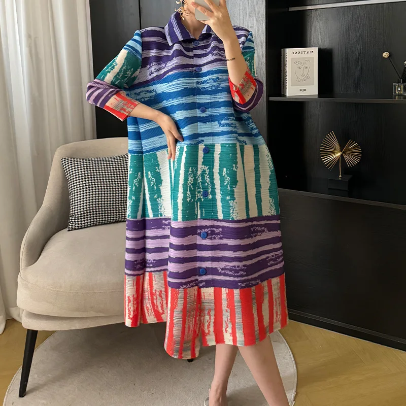 

Oversized cross-border color striped temperament, high-end women's loose fitting meat blocking dress