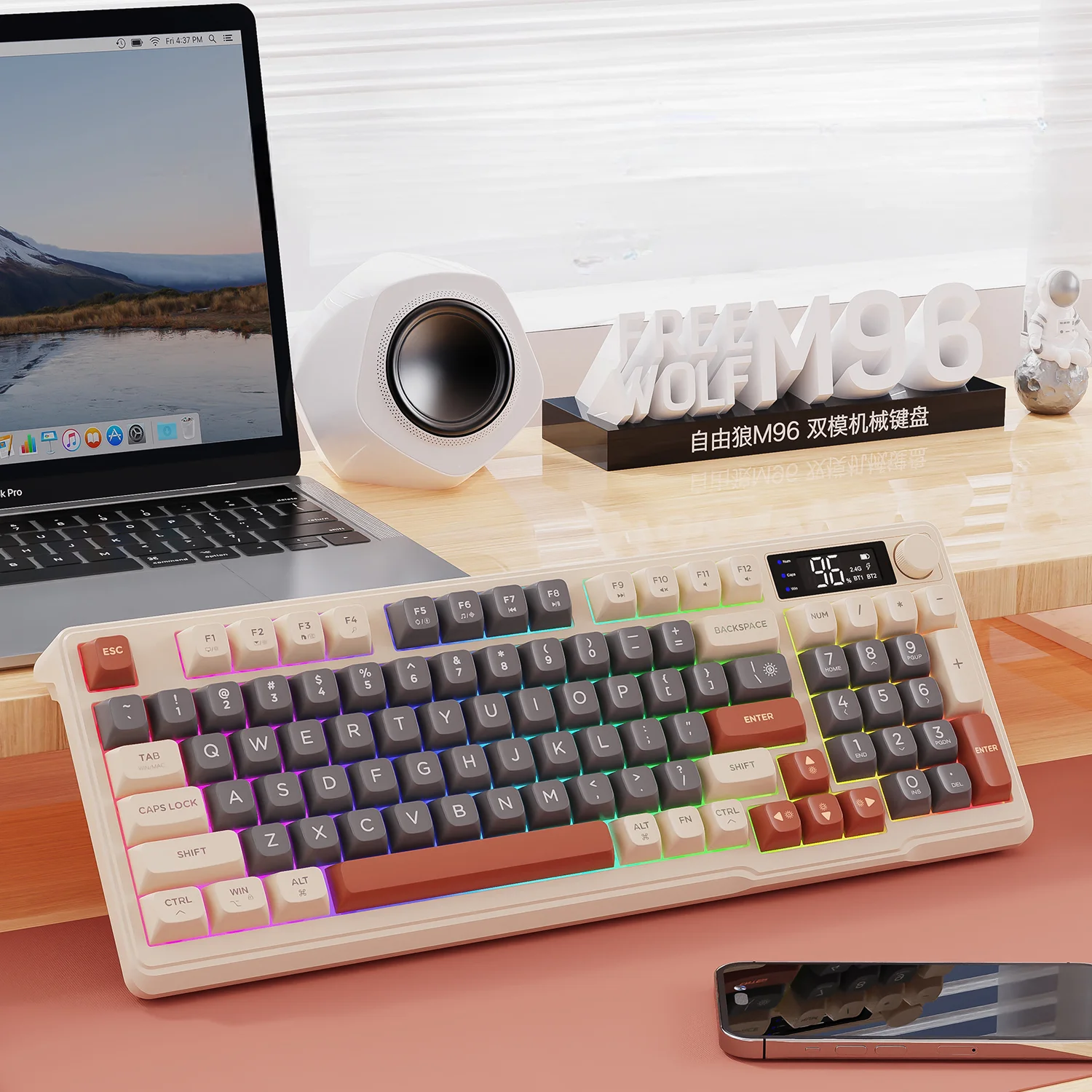 

Клавиатура FREEWOLF M96 с беспроводным двухрежимным дисплеем, цифровым дисплеем, встроенной батареей и длительным сроком службы батареи.