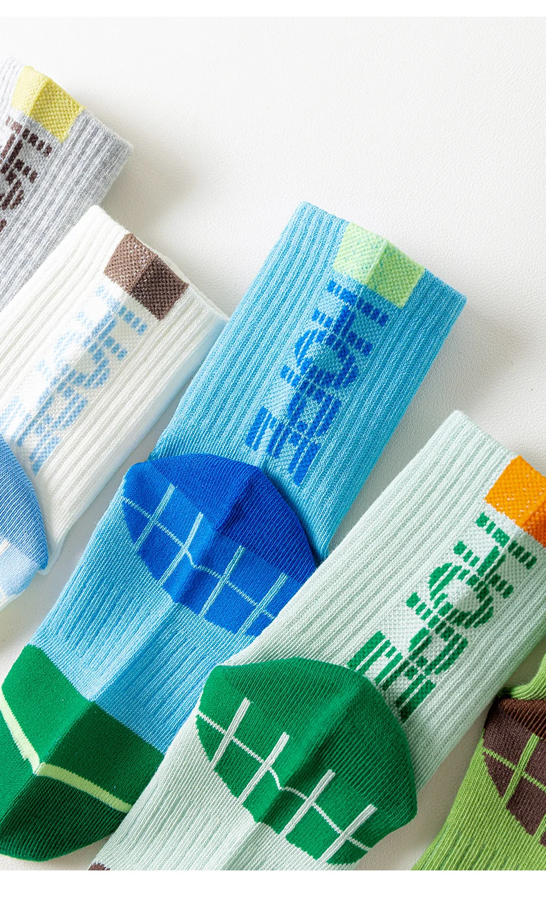 5 Paar Kinder-Sportsocken, Sommer, dünnes Netz, atmungsaktiv, nahtlos, Anti-Pilling-Baumwolle, Crew-Socken für Jungen, lässige Laufsocken, Größe 1–12 – Detail 15