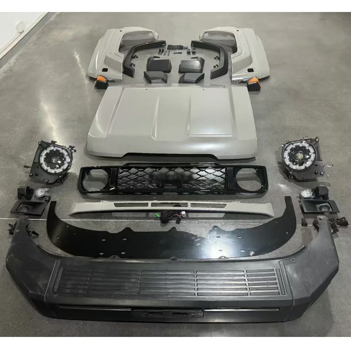 Body kit Contain hood bumpers for Toyota Land Cruiser LC70 71 76 78 79  FJ70 71 76 79 2002-2022 change to 2024 look like.