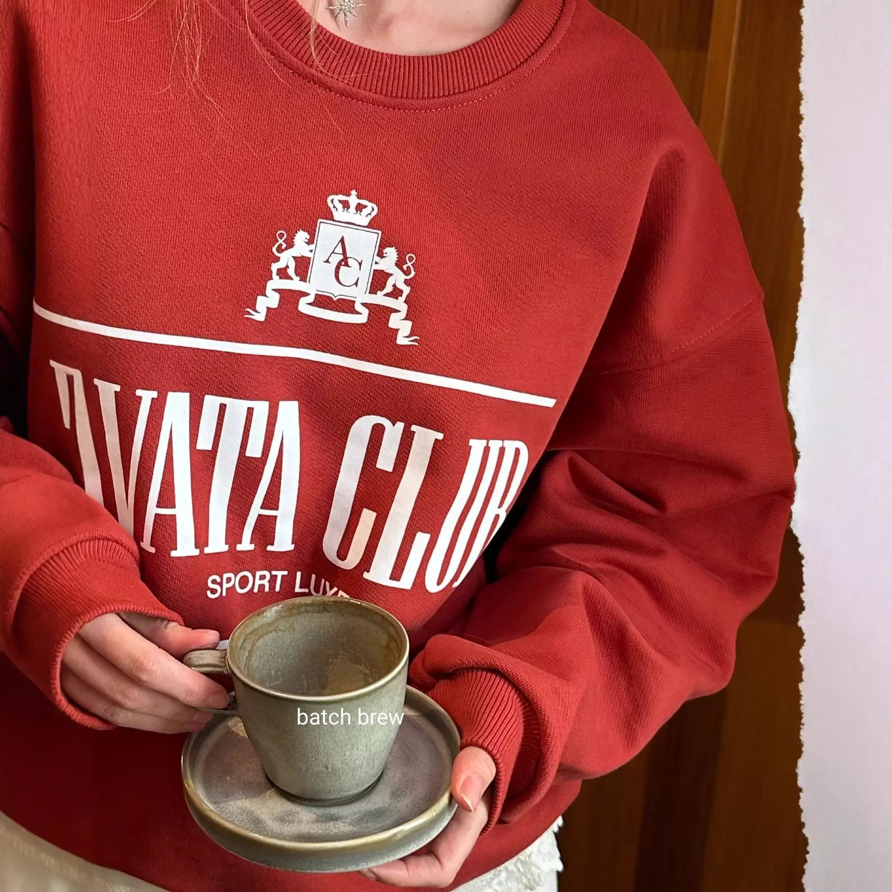 

Женская толстовка оверсайз в винтажном стиле Cityboy с круглым вырезом, цвет винный, с графическим принтом AVATA CLUB, повседневная уличная одежда