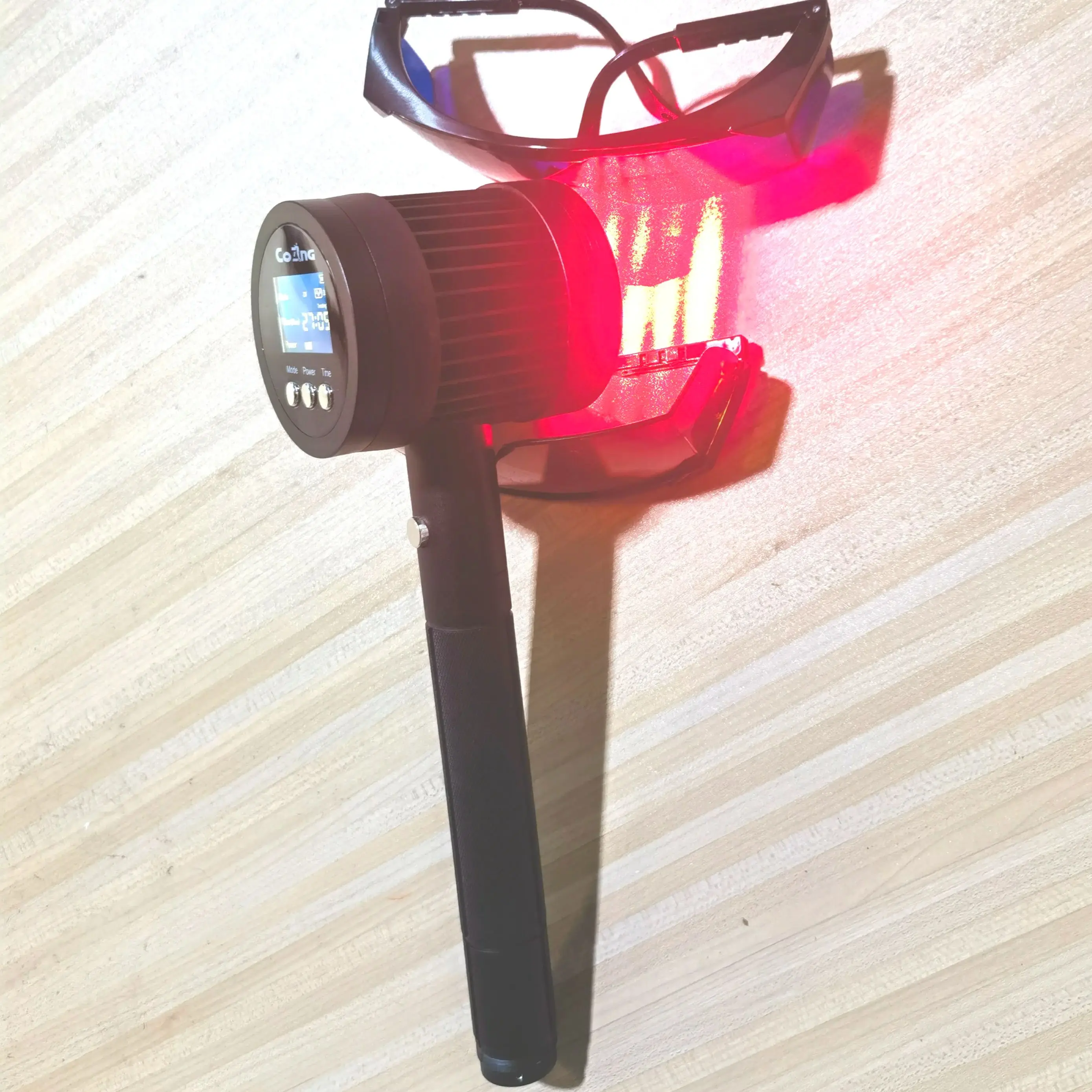 

Portable Dog Laser Pain Reliever - Powerful 650nm & 808nm LLLT Device for Pets Injury, Inflammation & Post-Surgery Recovery