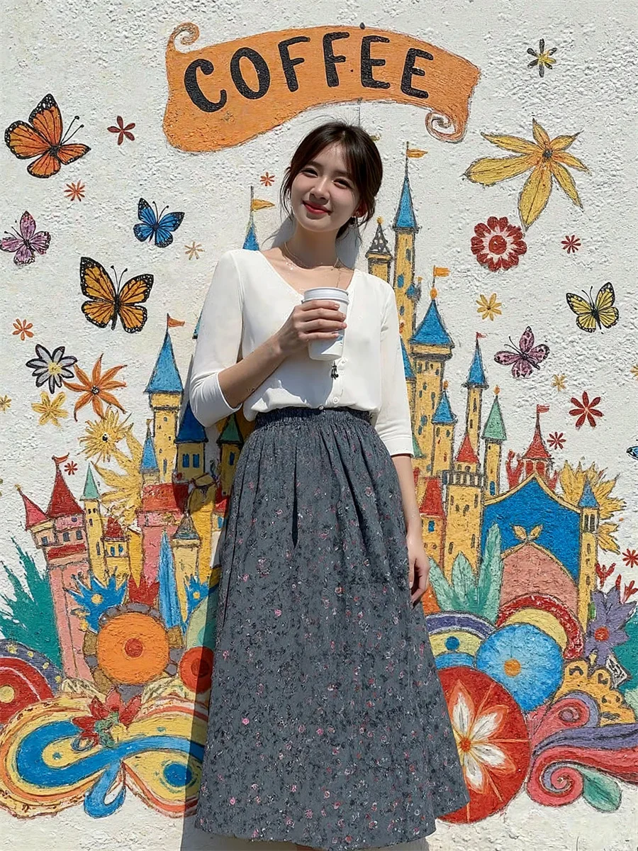 กระโปรงลายดอกไม้สไตล์มิดิสำหรับผู้หญิง แต่งระบายจีบ ผ้าต่อลูกไม้ แต่งเชือกผูก ดีไซน์ศิลปะทันสมัยเก๋ไก๋ แต่งผ้าตาข่ายซ้อนชั้น ดีไซน์หวาน