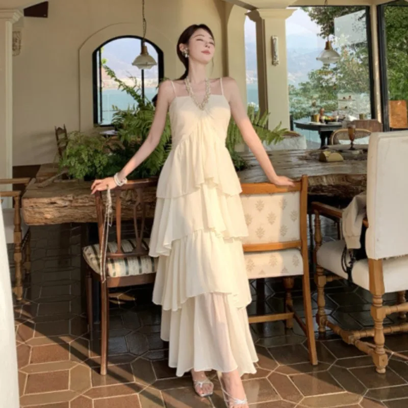 Style français doux Style col licou robe 2025 été bord de mer vacances multicouche à volants ourlet Boho longue robe de plage