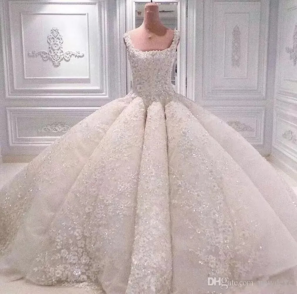 Luxury Lace Wedding Dresses Square Neckline Bridal Gowns Court Train Pearls Handmade Flowers Crystals Ball Gown Wedding Dress