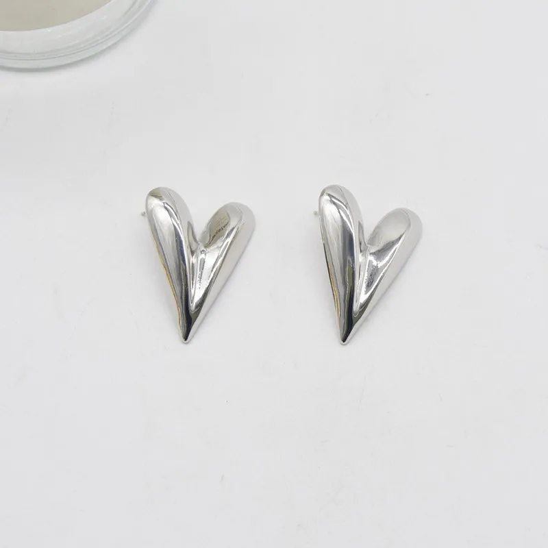 925 Silver Plated Sweet Heart Stud Earrings for Women Girls Elegant Wedding Gifts Jewelry Pendientes Brincos e2424