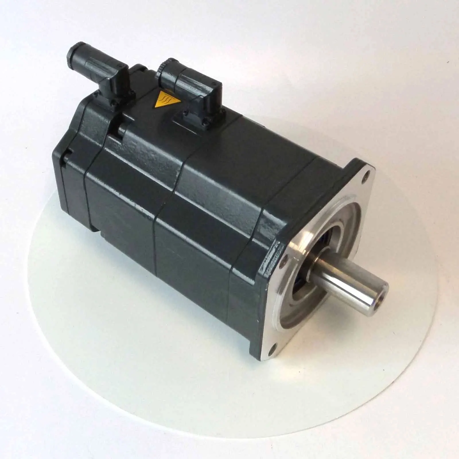 

Brand New 1FK7083-5AF71-1UA3 1FK7083-5AF71-1TH3 1FK7083-5AF71-1UG3 1FK7083-5AF71-3SG3 1FK7083-5AF71-3TG3 Warranty One-year