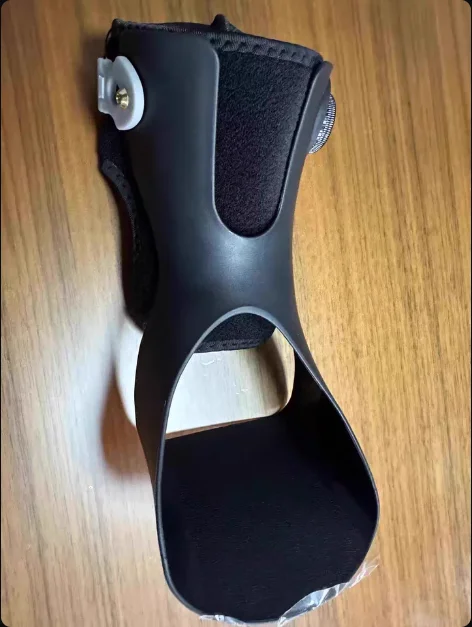 

Adjustable Ankle Brace for Foot Drop Correction with Inversion & Eversion Rehabilitation Support