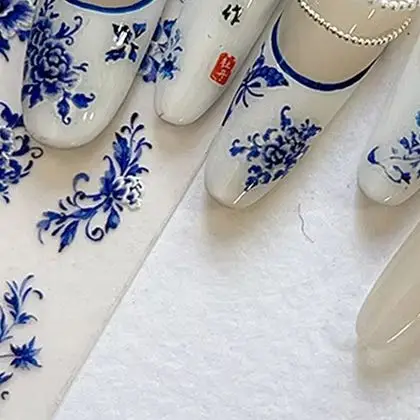Adesivo in porcellana bianca blu in stile cinese Adesivo per nail art autoadesivo 3D Fiore Silverback Adesivo per manicure Decalcomania per salone fai da te