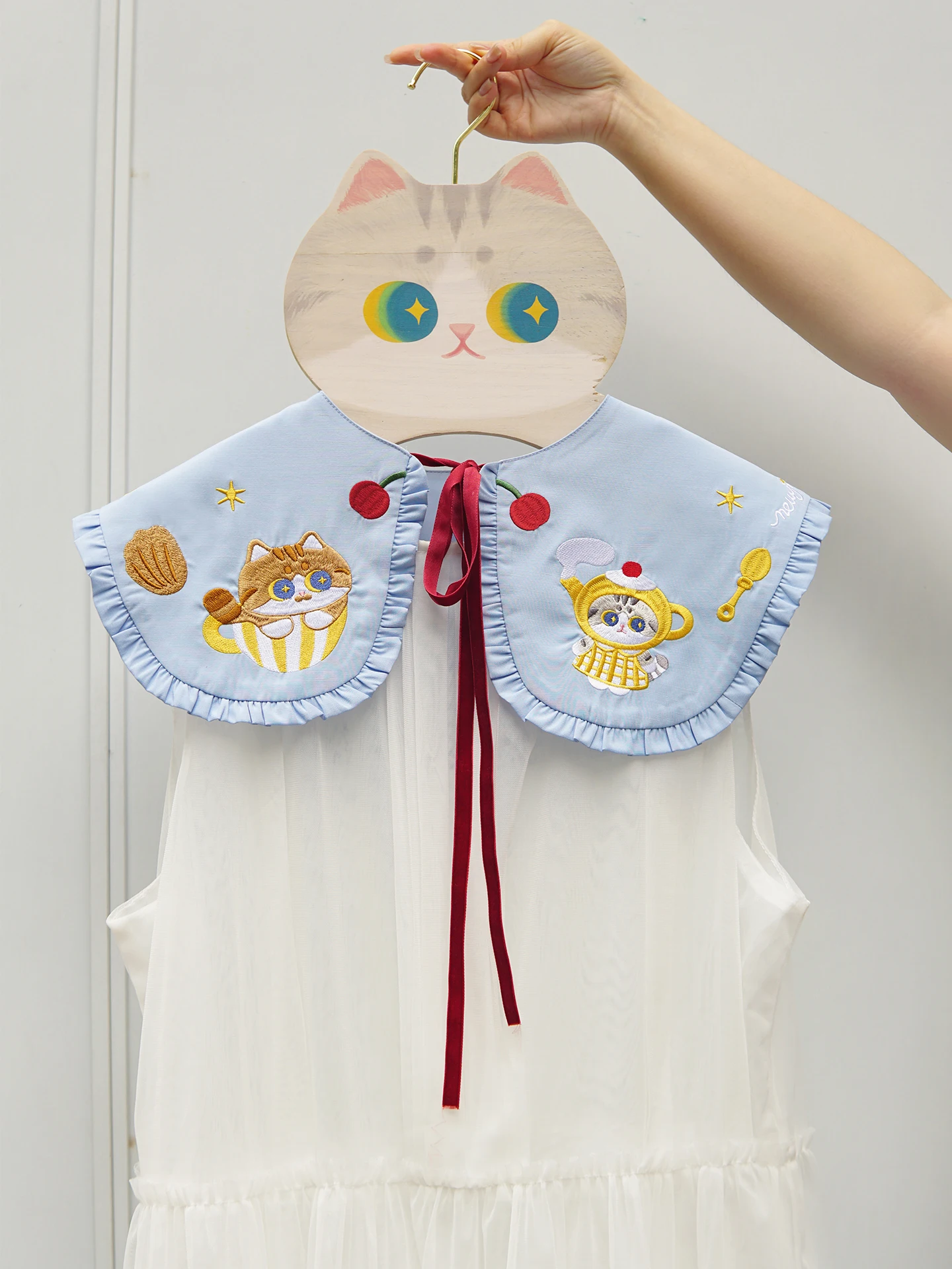 cuello-falso-azul-con-bordado-de-gato-diseno-original-y-creativo-accesorio-de-moda-para-hombre-y-mujer-regalo-de-primavera