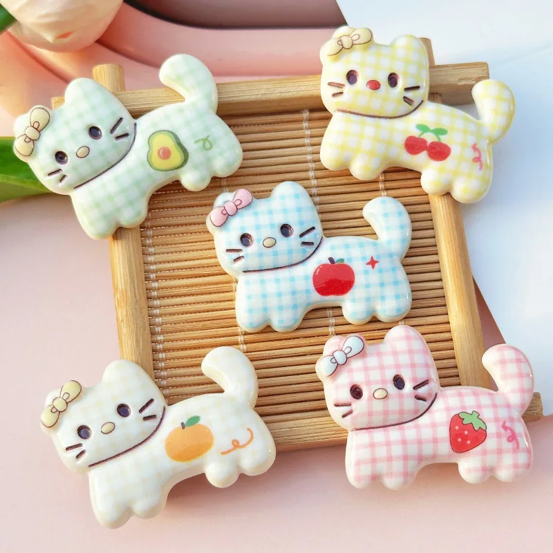 

5pcs New cute KT cat standing acrylic DIY jewelry accessories mobile phone case flatback side clip duck bill clip material