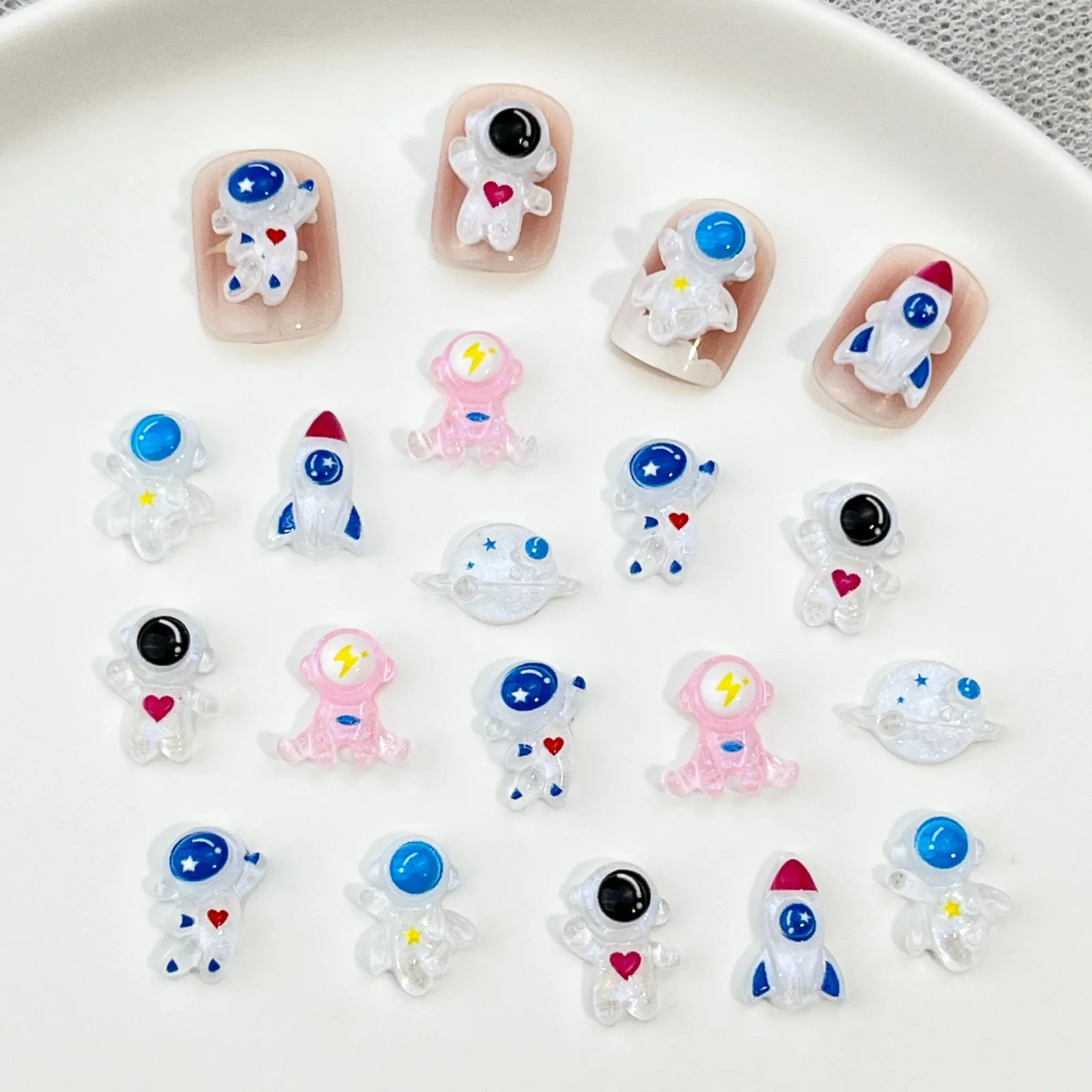 

50Pcs Astronaut Series Nail Charms - Icy Glitter Spaceman Resin Nail Art, Cosmic Themed Press-On Nail Decor for DIY Manicures