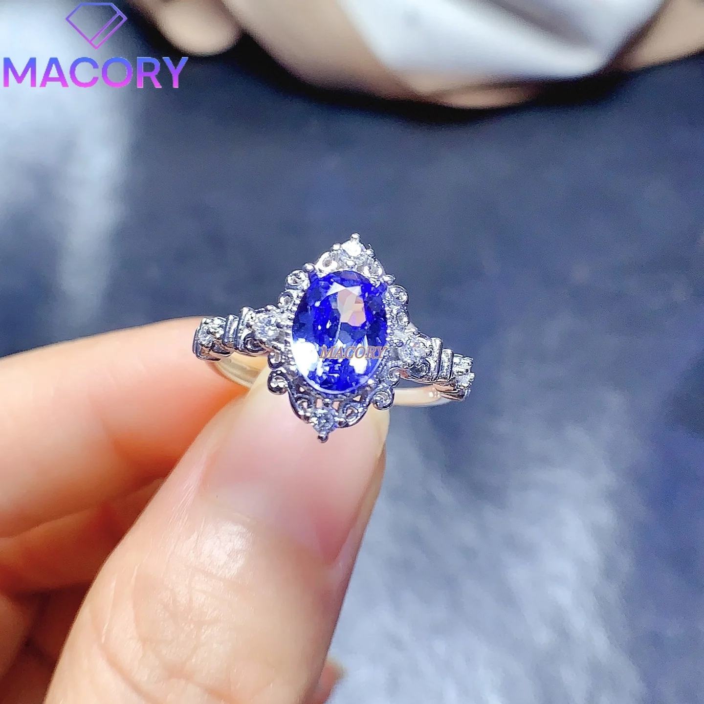 

Natural Tanzanite ring for women, 925 sterling silver, high-quality fine jewelry, perfect for parties and dates.