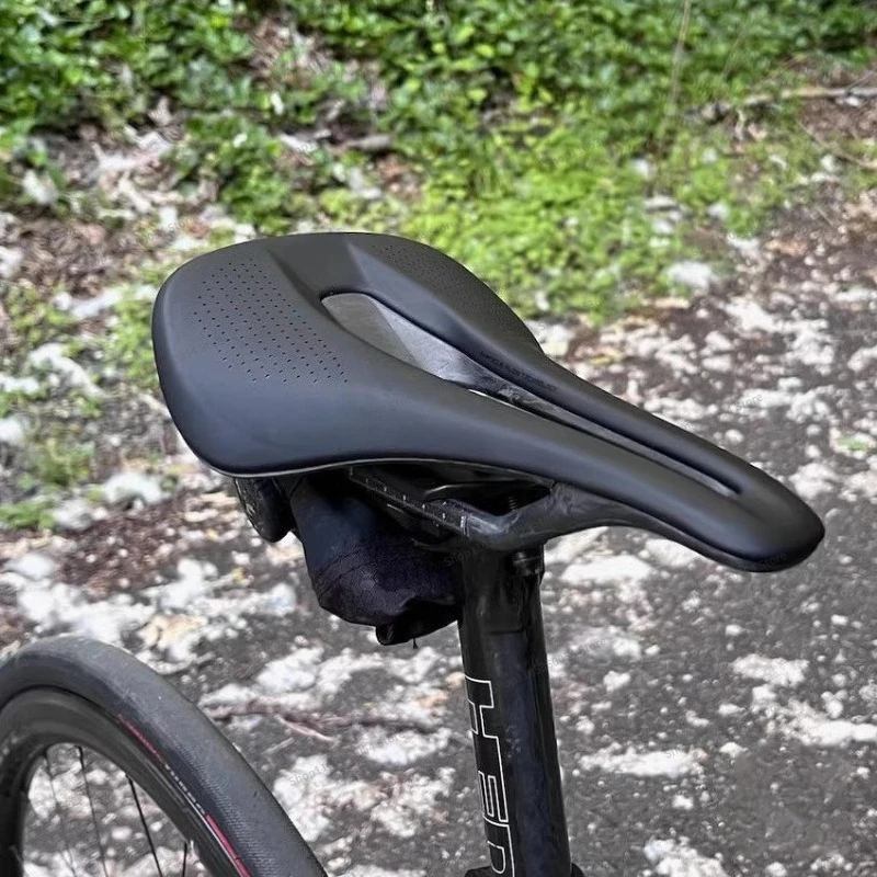 For 3D Road Car Seat Cushion Carbon Fiber Hollow Short Nose Seat Bag Saddle