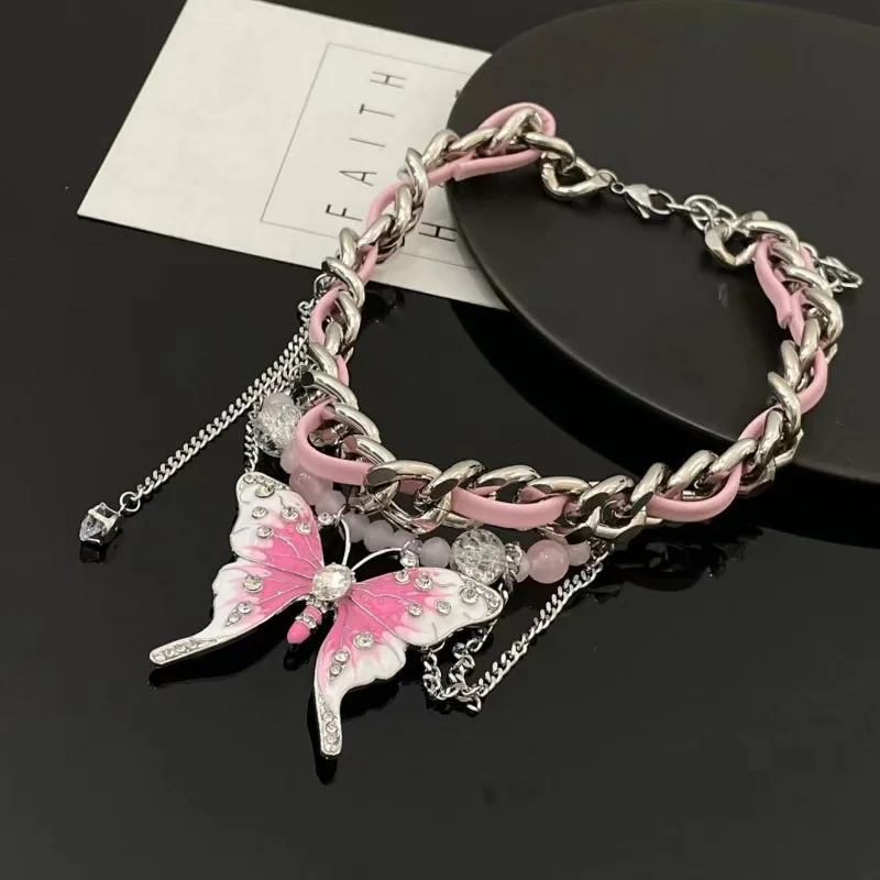 

Sweet Cool Dopamine Gradual Change Pink Butterfly Leather Strip Winding Necklace Female Niche Hottie Collarbone Chain Tide